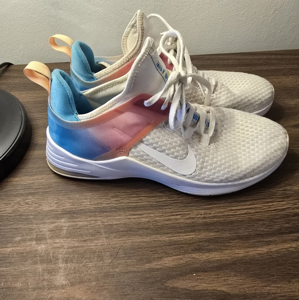 Nike Air Max Bella TR2 ‘Blue Fury’ Pink Women’s Size 9.5